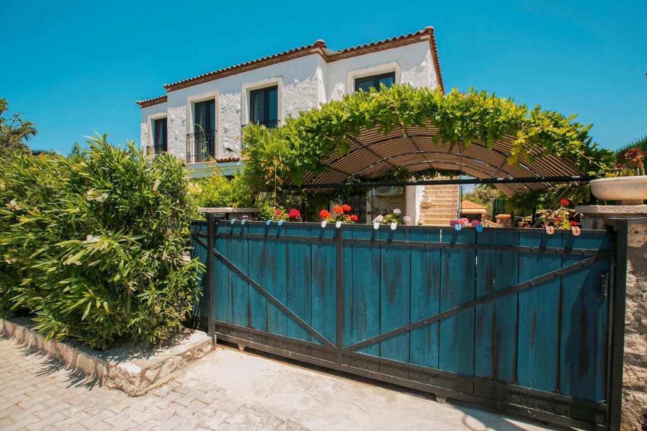 Alacati Albatross Hotel Exterior foto